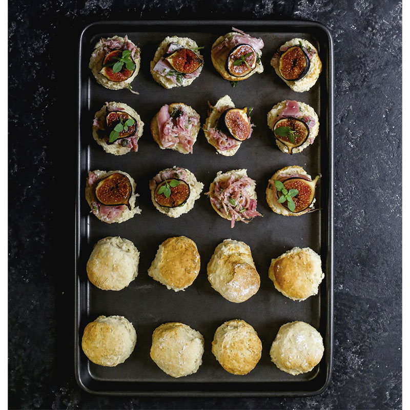 Non-Stick Baking Tray - Image 5