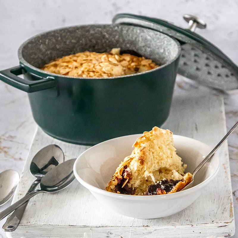 Cast Aluminium Casserole, 28cm - Image 13