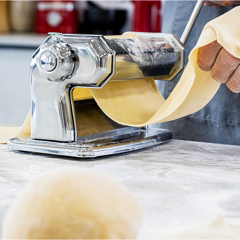 Double Cutter Pasta Machine - Image 3