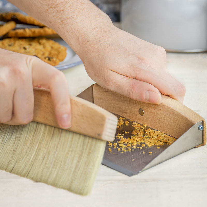 Tabletop Dustpan & Brush Set - Image 3