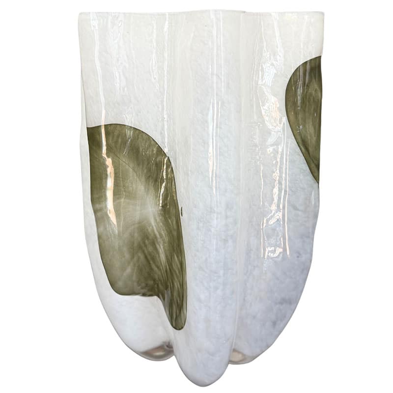 Crest Vase