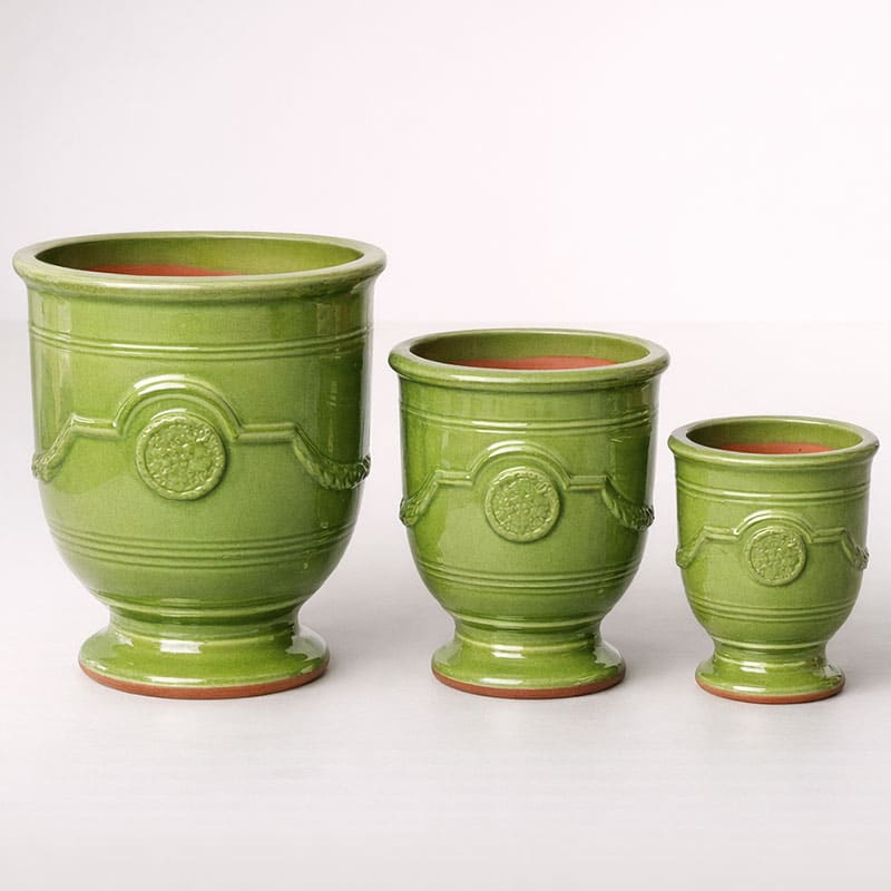 Green Wreath Pot