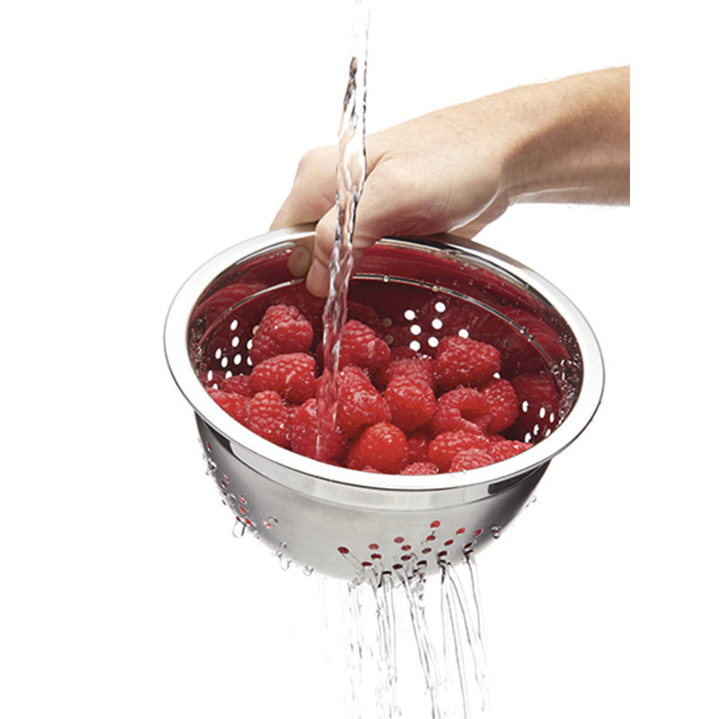 Three Piece Bowl Set with Colander - Image 3