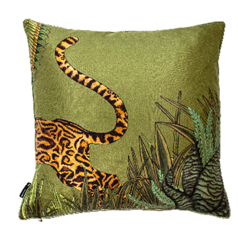 Cheetah Kings Silk Scatter Cover - Image 5