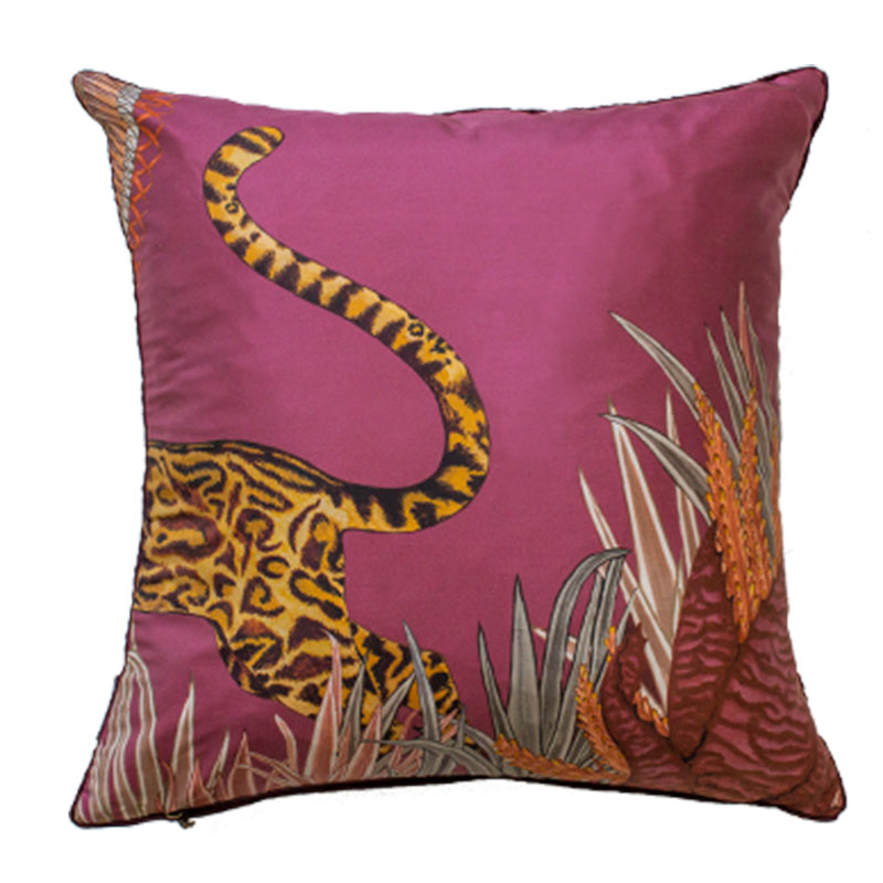 Cheetah Kings Silk Scatter Cover - Image 3