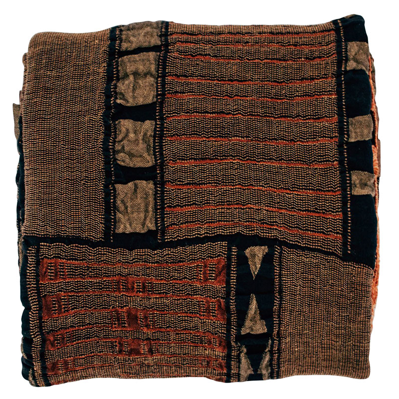 Metallic Bogolan Lounge Throw - Image 3