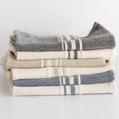Inverse Contemporary Hand Towel Set